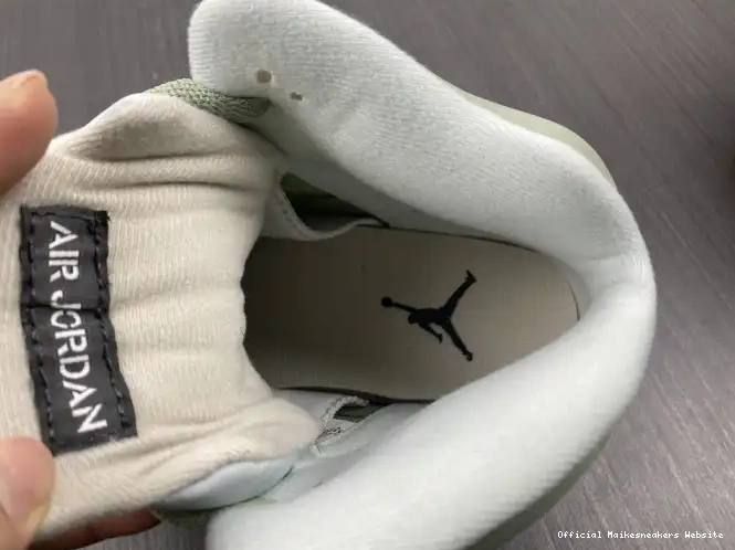 Official Maikesneakers Air 